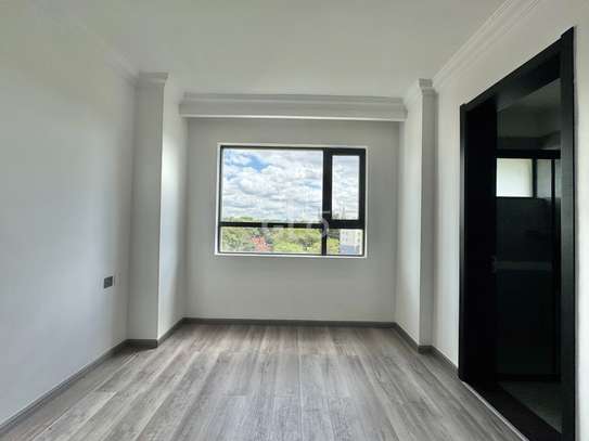 3 Bed Apartment with En Suite in Kileleshwa image 7