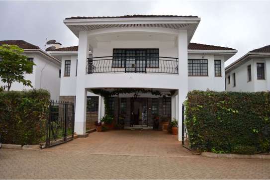4 Bed House with Swimming Pool in Kyuna image 1