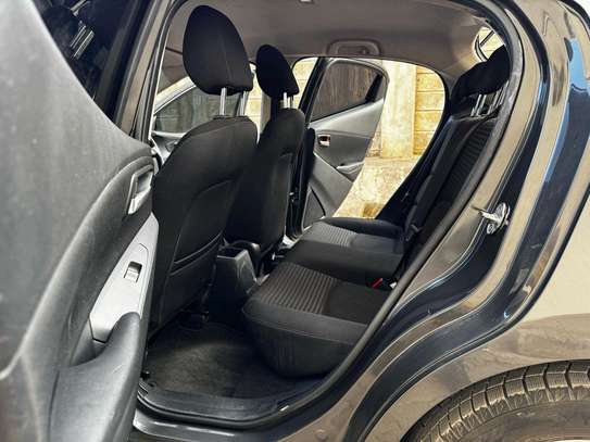MAZDA DEMIO image 6