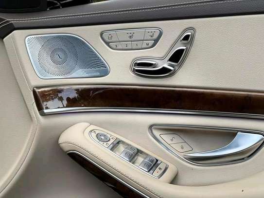 2015 Mercedes Benz S550 selling in Kenya image 5