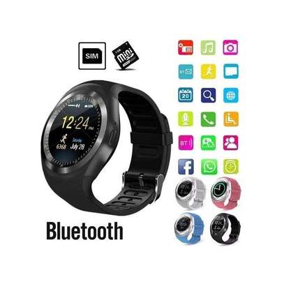 Generic y1 hot sale smart watch