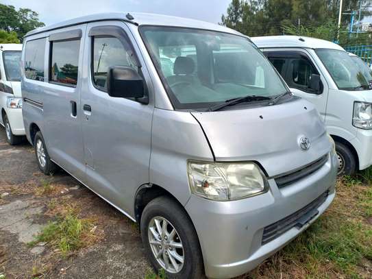 TOYOTA TOWN ACE NEW IMPORT. image 7