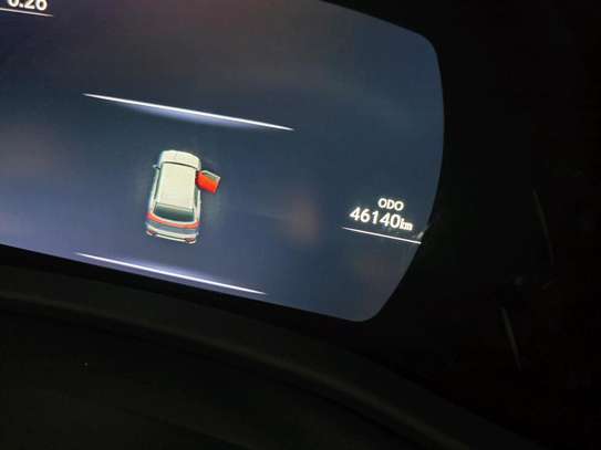 Lexus LX600 model image 8