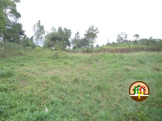 Kagundo road  10 acres 6km from tarmac 1.5m per acre image 1