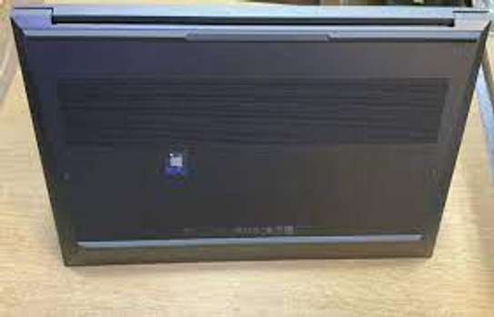 hp zbook studio g2 xeon image 15