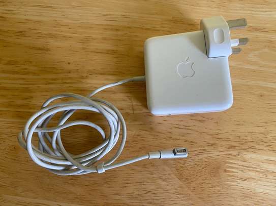 Apple 60W MagSafe 1 Power Adapter charger for Macbook Pro image 1