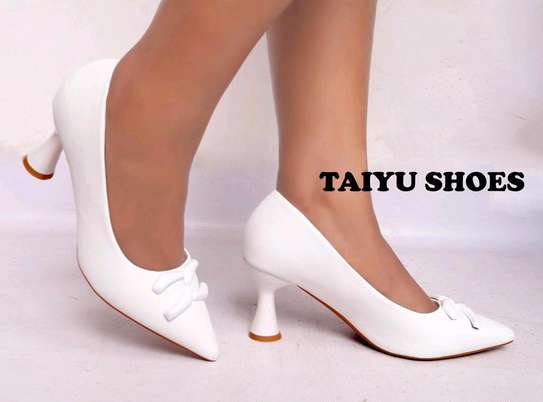 Taiyu closed heels image 6
