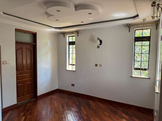 4 Bed House with Garden in Runda image 7