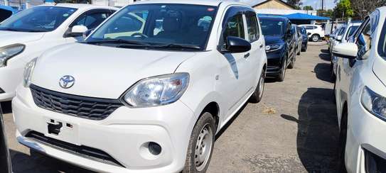 Toyota Passo White 2018 2wd image 7