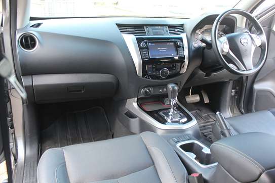 Nissan Navara 4x4 Diesel Pickup Metallic Gray image 4