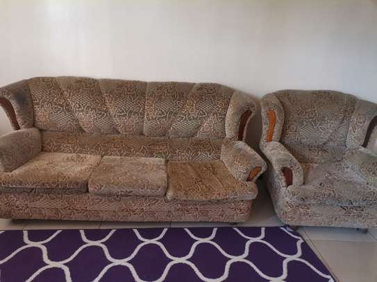 5 seater sofa image 2