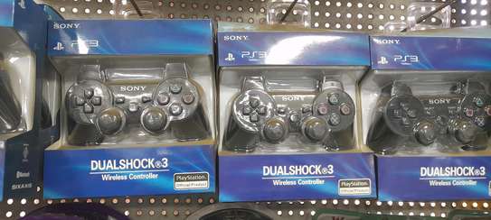 Ps3 gamepads available image 2