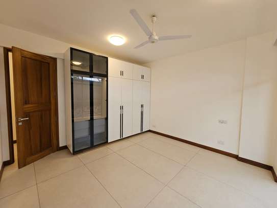 4 Bed Apartment with En Suite in Nyali Area image 16