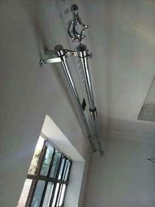 ADJUSTABLE/EXTENDABLE CURTAIN RODS image 4