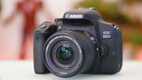 Canon EOS 800D image 1