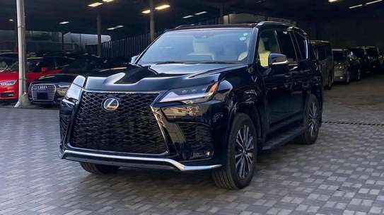 Lexus LX600 Black 2023 Sport image 3