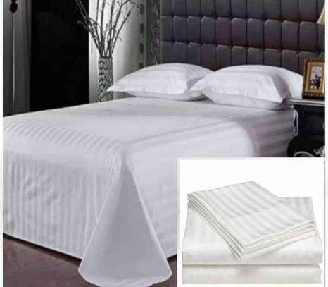 Executive Hotel/home white cotton bedsheets image 9