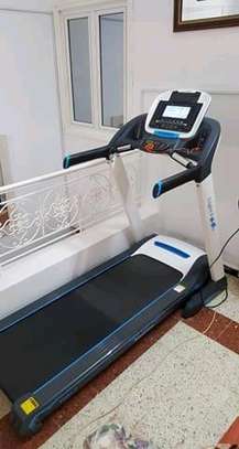 Treadmill V-3 image 1