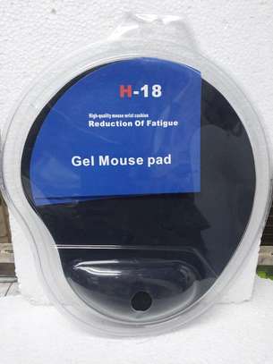 PREMIUM H-18 Reduction Of Fatigue Gel Mouse Pad + Wrist Rest image 3