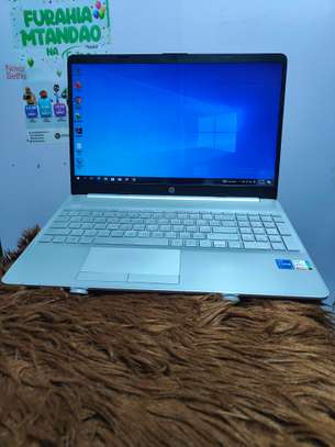 HP notebook 250 G8 Core i5 image 1