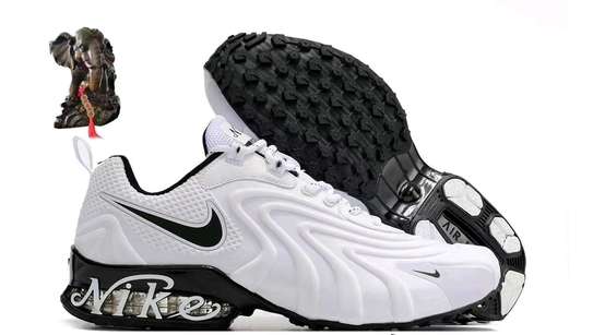 Men Nike Ultra sneakers image 2