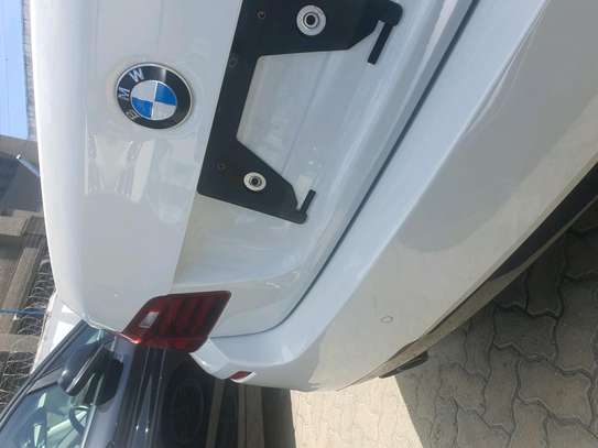 BMW 523D image 6