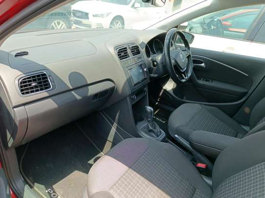 Volkswagen polo on sale image 3