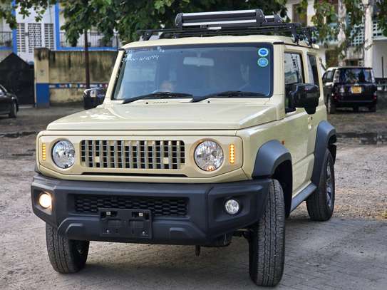 Suzuki Jimmy Sierra 2018 image 2