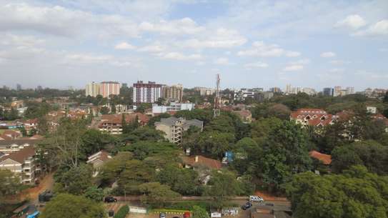 3 Bed Apartment with En Suite at Mandera Road image 5