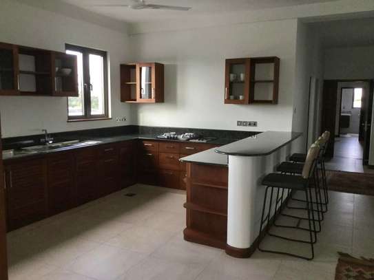 3 bedroom apartment for sale in Nyali Area image 8