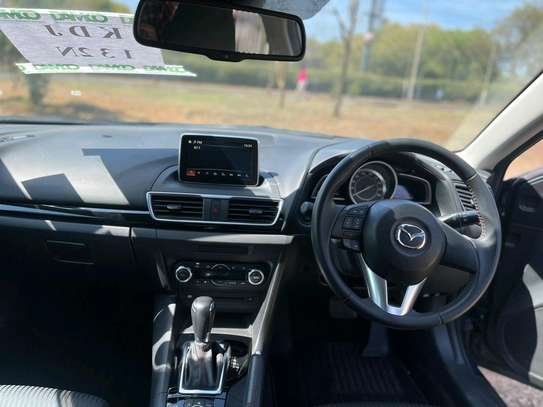 2015 Mazda axela selling in Kenya image 6