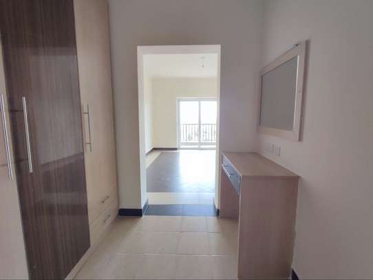 2 Bed Apartment with En Suite in Lavington image 8