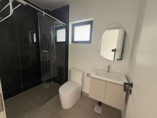 1 Bed Apartment with En Suite at Kindaruma image 4