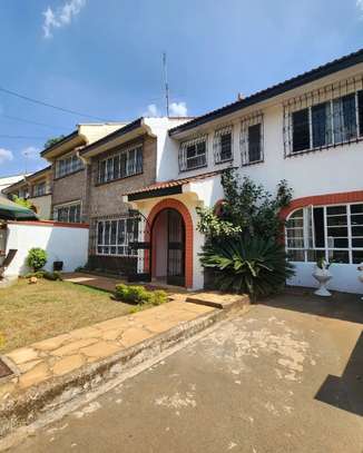 4 Bed Townhouse with En Suite in Kilimani image 20