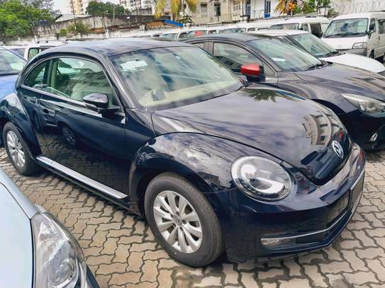 Volkswagen Beetle 2015 image 7
