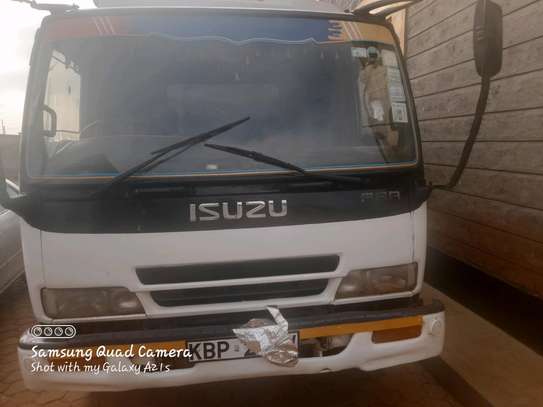 ISUZU FRR OLD MODEL image 1