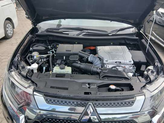 Mitsubishi outlander PHEV Black image 4