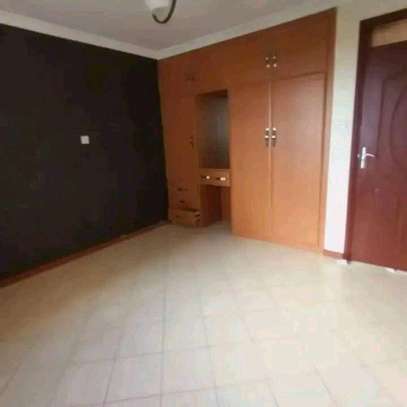2bedroom to let image 2