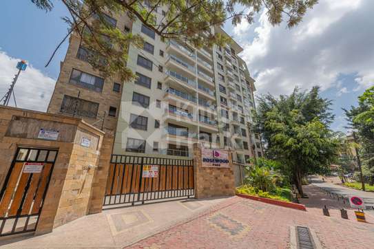 3 Bed Apartment with Swimming Pool at Rosewood Park image 9