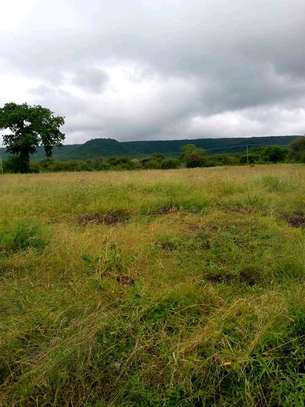 500 acres along Athi-River in Kibwezi Makueni County image 8