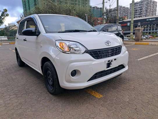 Toyota passo white color 2017 model fully loaded. image 10