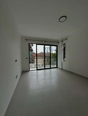 2 Bed Apartment with En Suite in Brookside image 6