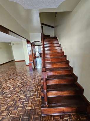 4 Bed Townhouse with En Suite at Kileleshwa image 7
