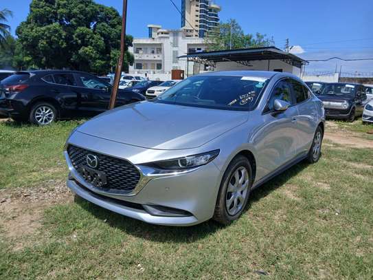 Mazda 3 silver 2018 image 2