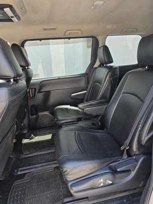 TOYOTA VOXY si 2 wheel 2017model image 7