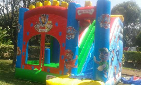 bouncing castles for hire image 14