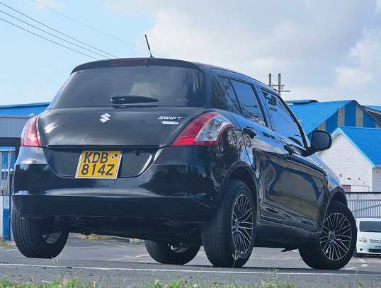 Suzuki swift image 2