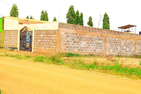 Natural Stone Garden Wall Earth Tones Durable image 5