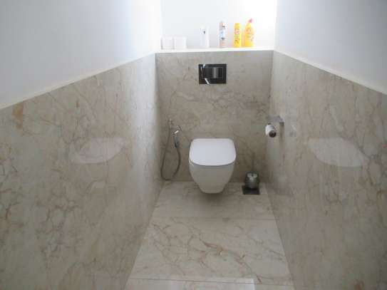 4 Bed Villa with En Suite at Peponi Rd image 1