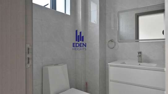 4 Bed Apartment with En Suite in Kilimani image 15